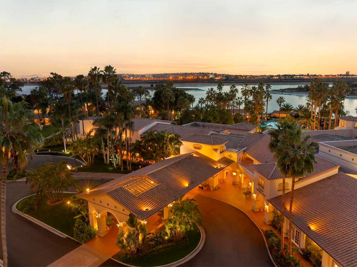 AAA Hotel Deals Discounts San Diego Mission Bay   Aerial Horz 